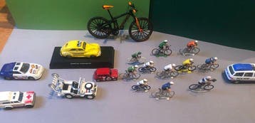 Themacollectie - speelgoedminiaturen - Coureur et caravane