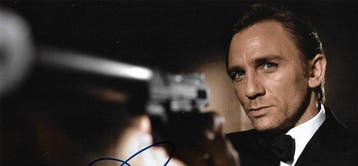 James Bond 007: Casino Royale - Daniel Craig Autographed