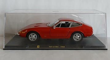 Centauria 1:24 - Model sportwagen (4) - Lotto con 4 Ferrari, Nieuw