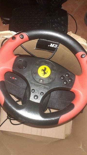 Thrustmaster - Ferrari red legend edition - Volante con, Games en Spelcomputers, Nieuw