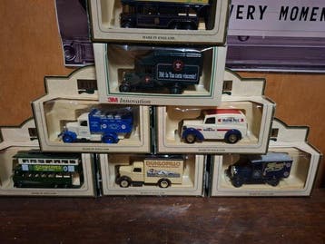 days gone 1:43 - Voiture miniature (7) - Diverse klassieke, Nieuw