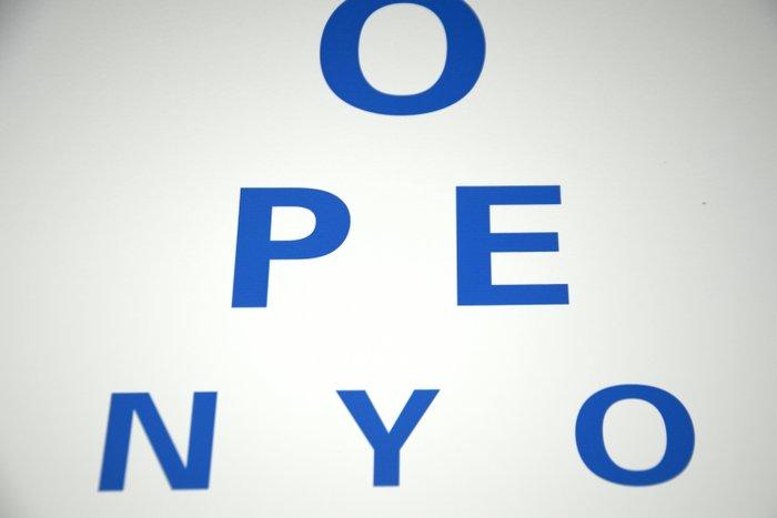 Alex Bucklee (XX-XXI) - Eye Test, Antiek en Kunst, Kunst | Designobjecten