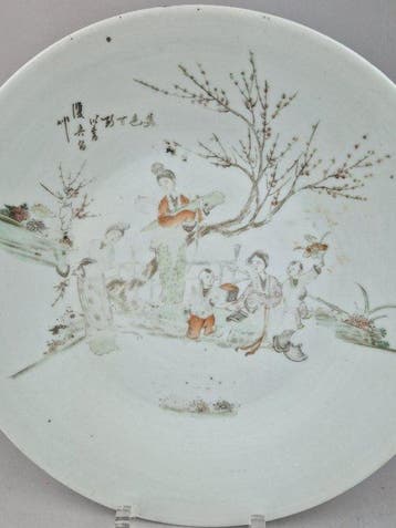 Assiette - Porcelaine - Famille Rose, Antiquités & Art