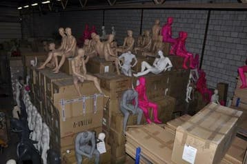 *TIP*  zittende Heren figuren van  exclusief A-merk, Ophalen of Verzenden