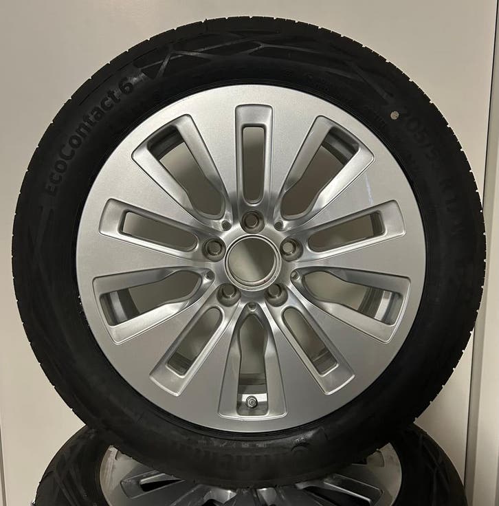Mercedes-Benz C-Klasse W206 Zomerbanden + Velgen, Auto-onderdelen, Banden en Velgen, 17 inch, Zomerbanden, 205 mm, Personenwagen