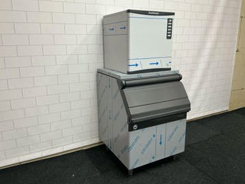 Scotsman ijsblokjes machine nw 307 met bunker 190 KG, Zakelijke goederen, Ophalen of Verzenden, Nieuw in verpakking, Koelen en Vriezen