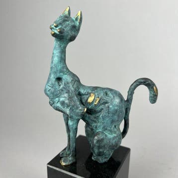 Robert Dyrcz - „The cat”- bronze