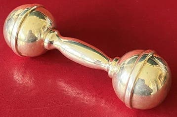 Zilveren baby rammelaar in de vorm van een halter 1910-1950, Antiek en Kunst