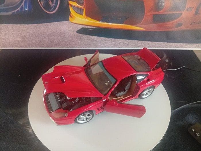Bburago 1:18 - Coupé miniature (2) - Ferrari - Sans OVP, Hobby & Loisirs créatifs, Voitures miniatures | 1:5 à 1:12