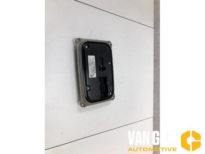 Module LED koplamp Mercedes CLA O325244, Autos : Pièces & Accessoires, Électronique & Câbles
