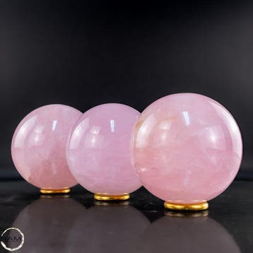Rozenkwartsbollen-set – tijdloze elegantie in zachtroze