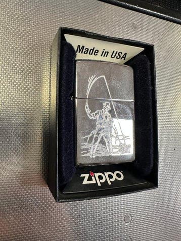 Zippo - Aansteker - IJzer (gegoten/gesmeed), Nieuw