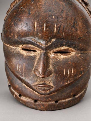 Belangrijk antropomorf Sowei/Bundu masker-helm van hout, met