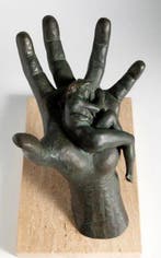 Lorenzo Quinn (1966) - sculptuur, Confianza - escultura, Antiek en Kunst