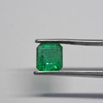 1 pcs Vert Émeraude - 3.89 ct - International Gemological, Nieuw