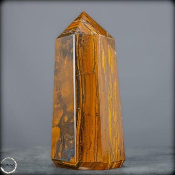Krachtige tijgeroog-obelisk – Natuurlijke elegantie uit