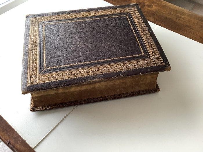 Imperial Illustrated Bible - 1860, Antiek en Kunst, Antiek | Boeken en Manuscripten