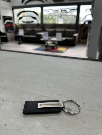 Dejavu Cars Sleutelhanger leer, Ophalen of Verzenden