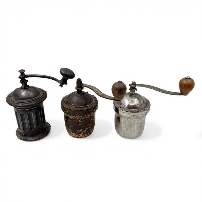 Koffiemolen (3) - Hout, Staal - Handkoffiemolen, Antiek en Kunst, Antiek | Keukengerei