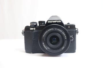 Olympus E-M10 Mark II Digitale camera, Nieuw