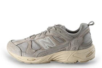 New Balance Sneakers in maat 42 Beige, New Balance, Overige kleuren, Verzenden, Sneakers