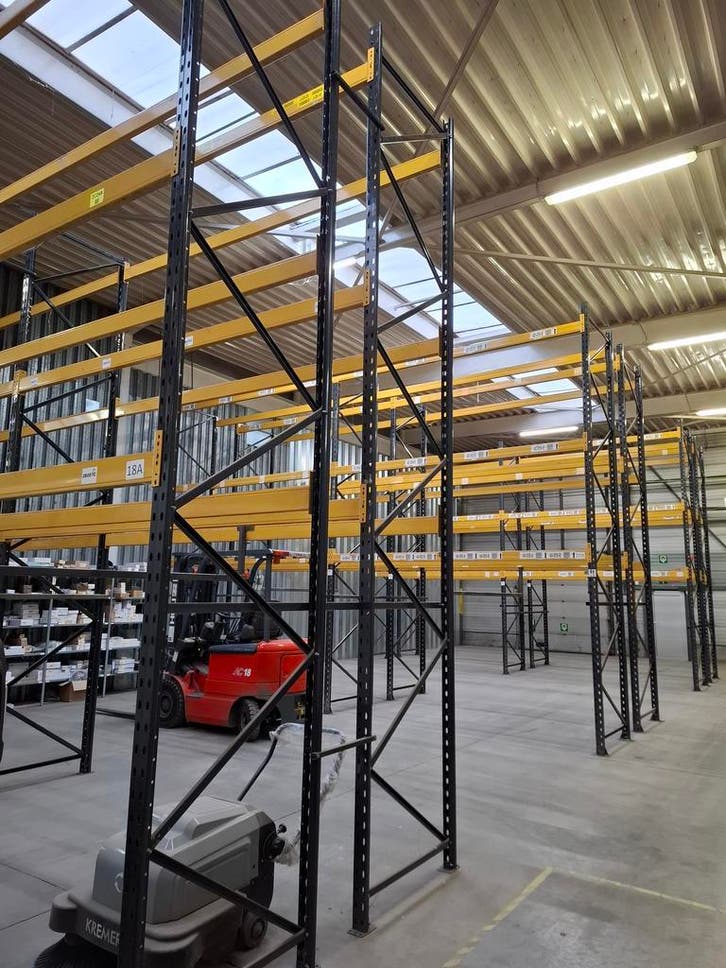 Pakket palletstellingen – Link 51 – Magazijnsstelling, Articles professionnels, Aménagement de Bureau & Magasin | Entrepôt, Rayonnage & Stockage
