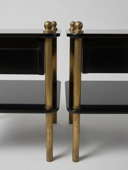 Nachtkastje - Messing, Glas, Hout - Set van twee glazen- en, Antiek en Kunst, Curiosa en Brocante