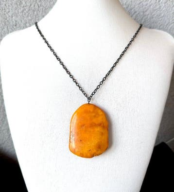 Oude natuurlijke hele steen Baltisch amber hanger & ketting,
