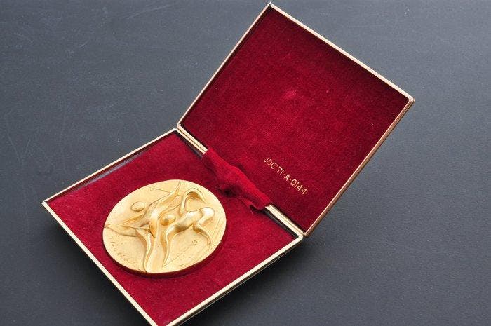 Japon. 1972 Sapporo Winter Olympics Commemorative Souvenir, Collections, Collections Autre