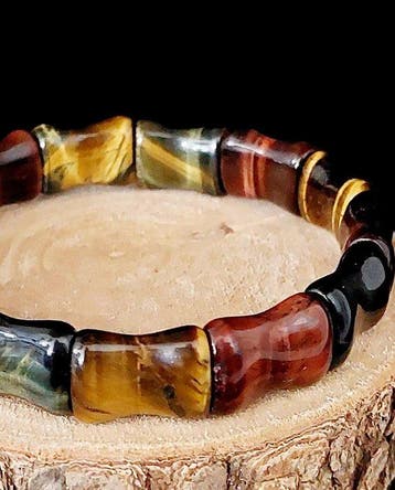 Elegante armband met veelkleurig tijgeroog. Echte