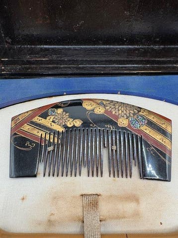 Haar ornament (5) - Japan - Meiji-Taisho-periode, Lacq