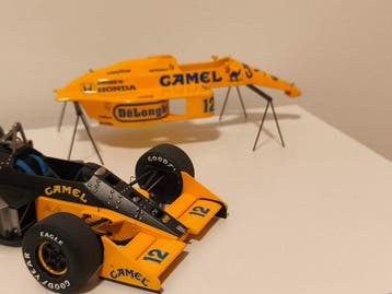 Autoart 1:18 - Voiture miniature - Lotus 99T, Nieuw