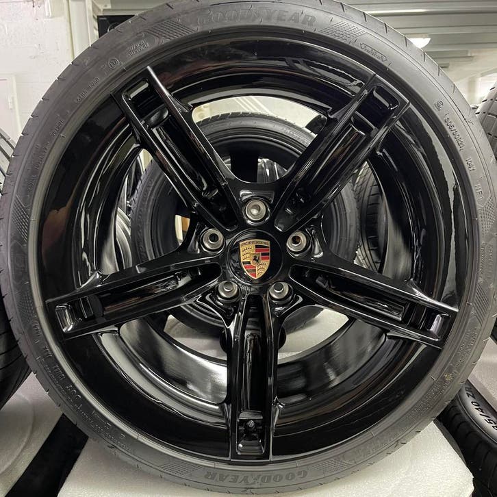 Porsche Taycan II (2024) ORIGINELE 21 Mission E  met banden, Auto-onderdelen, Banden en Velgen, 21 inch, Zomerbanden, 305 mm, Personenwagen