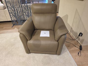 Elektrische relaxfauteuil, Huis en Inrichting, Nieuw