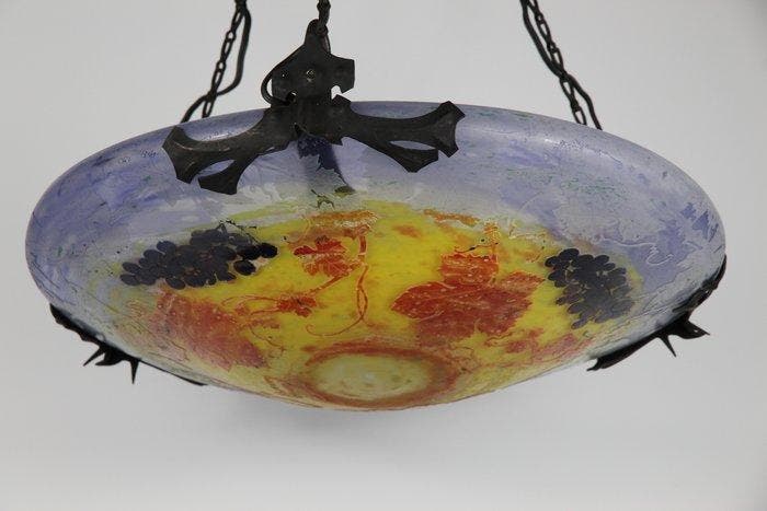 Daum Frères - Lampe à suspendre - Verre, Fer - Art Nouveau, Antiquités & Art, Antiquités | Meubles | Chaises & Canapés