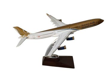 Avion miniature - Airbus A340-300 Gulf Air