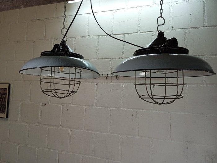 Plafondlamp - Oké 2 - Emaille, Metaal, Antiquités & Art, Antiquités | Assiettes décoratives & Carrelages