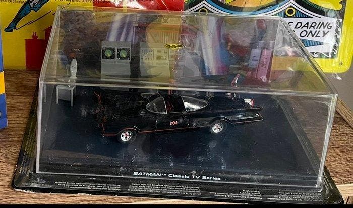 Various Manufacturers - Speelgoedauto Batmobile Classic TV, Antiek en Kunst, Antiek | Overige Antiek