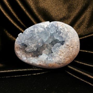 Natural Celestite Geode – Premium Blue Crystal Display Piece, Handtassen en Accessoires, Overige Accessoires, Verzenden, Nieuw