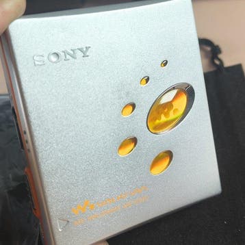 Sony - MZ-E520 Walkman