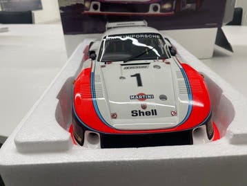 CMR 1:12 - Voiture miniature - Porsche 935 Martini, Nieuw