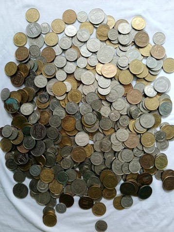 Luxembourg. Lot of 1 KG+ vintage coins - different dates