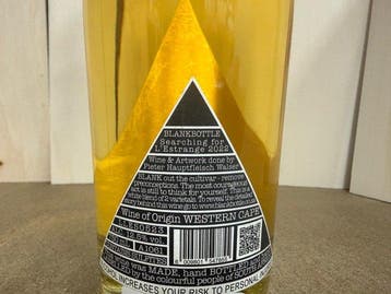 2022 Blank Bottle – Searching for L’Estrange (orange wine) -, Verzamelen, Nieuw
