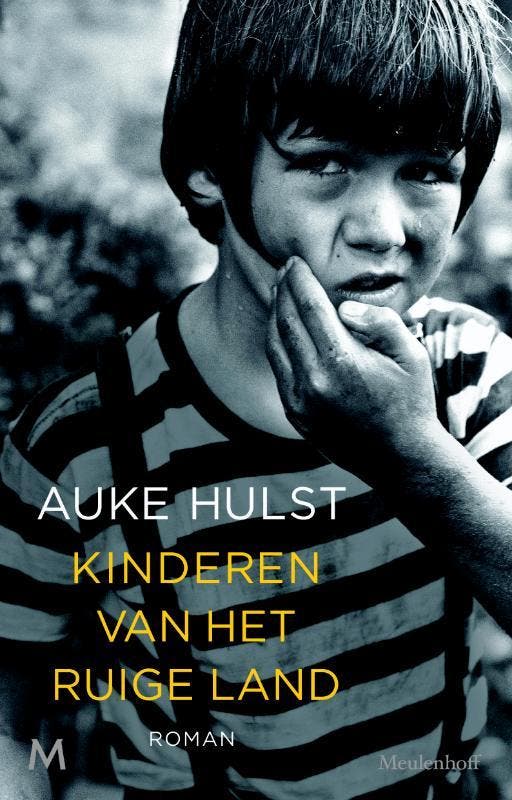 Kinderen van het Ruige Land 9789029088534 Auke Hulst, Boeken, Romans, Zo goed als nieuw, Verzenden