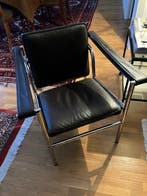 Cassina - Charlotte Perriand, Le Corbusier, Pierre Jeanneret