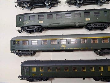 Jouef, Piko, Lima H0 - Wagon de passagers pour trains
