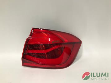 BMW 3 F30 Sedan LCI 2015-2018 rechter LED achterlicht USA 2S, Verzenden, Gebruikt