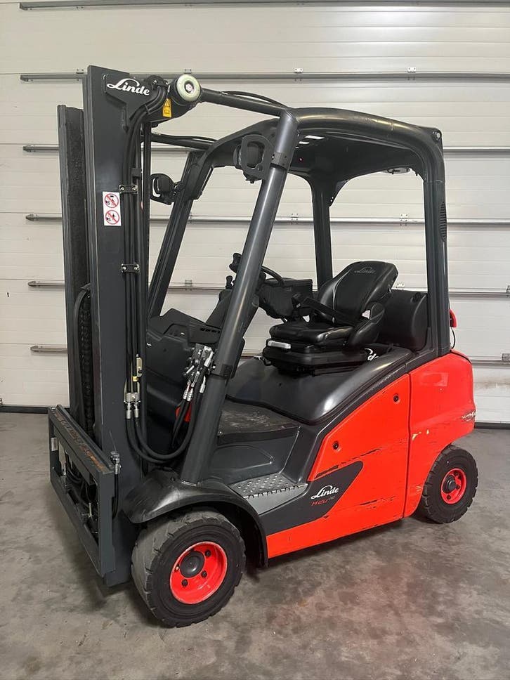 Linde H20T-01 - Triplex 4 lignes, 2000 kg, Articles professionnels, Machines & Construction | Chariots élévateurs & Transport interne
