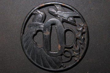 Katana - Gesmeed ijzer - C5-779 Birds of prey Sukashi Tsuba, Antiek en Kunst