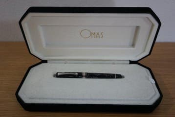 Omas - Milord celluloide grigio perla - Vulpen, Nieuw